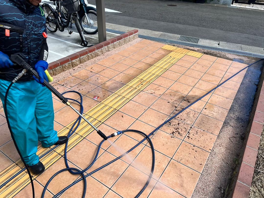 高圧洗浄の施工